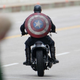 Illustration for article titled emWinter Soldier/em set photos show off Captain Americas new costume